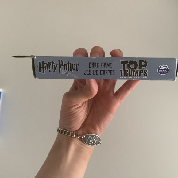 Harry Potter and The Deathly Hallows Part 2 Top TRUMPS Card Game for adults - Picture 3 of 5